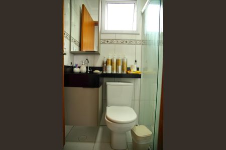 Apartamento à venda com 58m², 2 quartos e 1 vagaBanheiro da Suíte 1