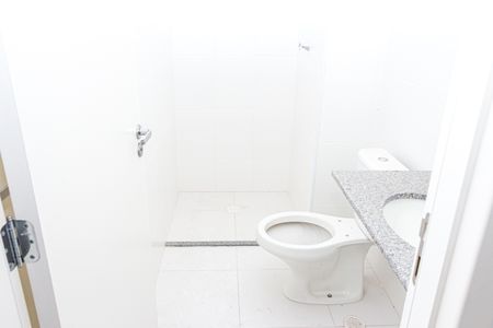Apartamento à venda com 35m², 2 quartos e 1 vaga Apartamento à venda com 35m², 2 quartos e 1 vagaBanheiro da Suíte / Social