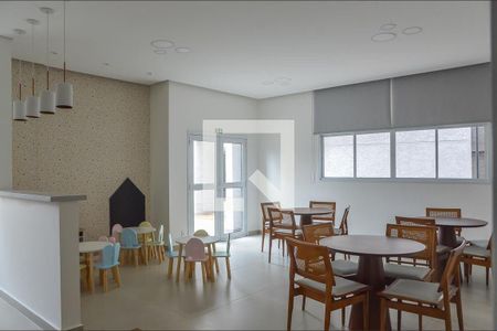 Apartamento para alugar com 48m², 2 quartos e 1 vagaÁrea comum - Salão de festas