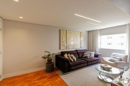 Sala de apartamento à venda com 2 quartos, 70m² em Moema, São Paulo