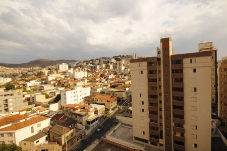 Apartamento à venda com 2 quartos, 65m² em Santa Efigênia, Belo Horizonte