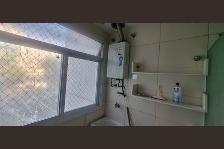 Apartamento à venda com 97m², 4 quartos e 2 vagasLavanderia