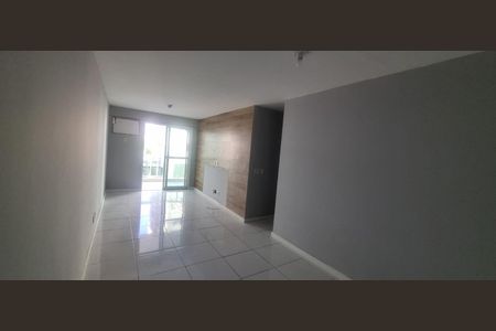 Apartamento à venda com 97m², 4 quartos e 2 vagasSala