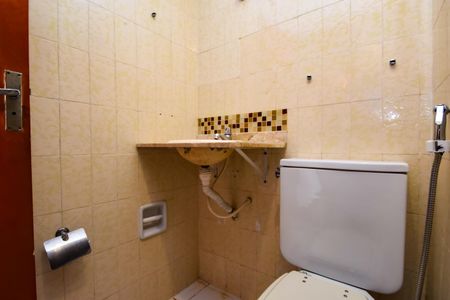 Apartamento à venda com 45m², 2 quartos e 1 vaga Apartamento à venda com 45m², 2 quartos e 1 vagaBanheiro