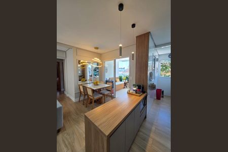 Apartamento à venda com 82m², 3 quartos e 3 vagas Apartamento à venda com 82m², 3 quartos e 3 vagasCozinha