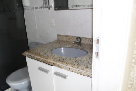 Apartamento à venda com 241m², 4 quartos e 2 vagasBanheiro Social