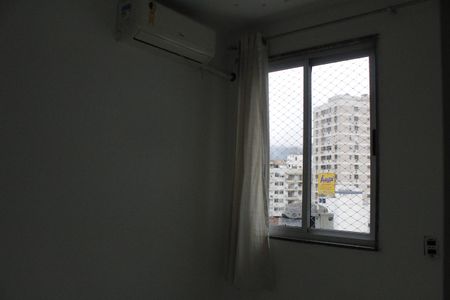 Apartamento à venda com 241m², 4 quartos e 2 vagasQuarto 2