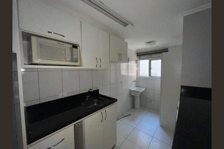 Cozinha de apartamento para alugar com 3 quartos, 55m² em Santa Cândida, Curitiba