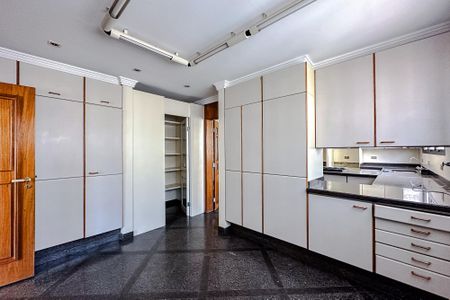 Apartamento para alugar com 400m², 4 quartos e 4 vagasCopa