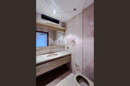 Apartamento para alugar com 400m², 4 quartos e 4 vagasLavabo