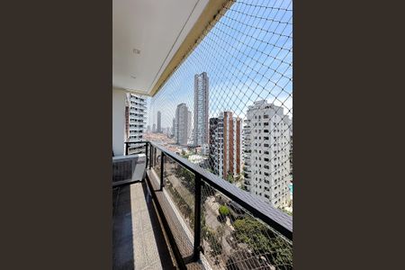 Apartamento para alugar com 400m², 4 quartos e 4 vagasVaranda da Suíte 1