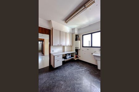 Apartamento para alugar com 400m², 4 quartos e 4 vagasÁrea de Serviço