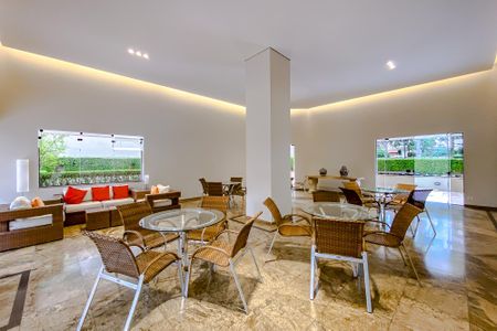 Apartamento para alugar com 400m², 4 quartos e 4 vagasÁrea comum - Salão de festas