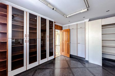 Apartamento para alugar com 400m², 4 quartos e 4 vagasCopa