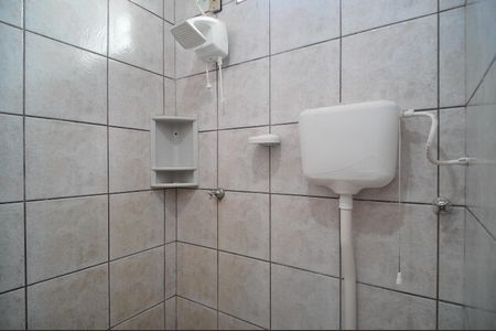 Banheiro  de apartamento à venda com 1 quarto, 62m² em Centro, São Leopoldo