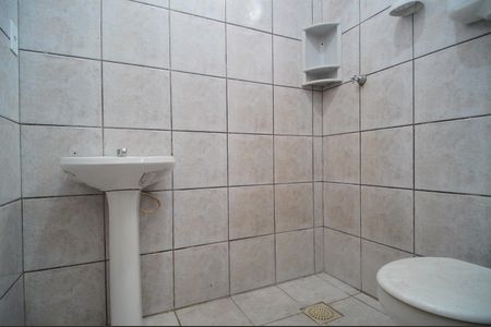 Banheiro  de apartamento à venda com 1 quarto, 62m² em Centro, São Leopoldo