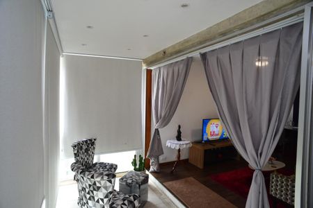 Varanda de apartamento para alugar com 1 quarto, 65m² em Barra da Tijuca, Rio de Janeiro