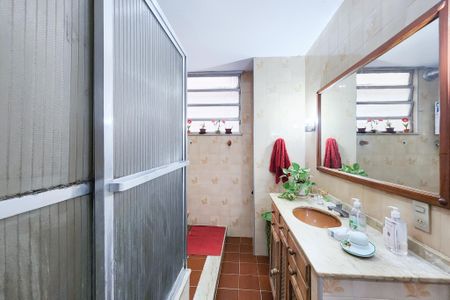 Apartamento à venda com 90m², 3 quartos e 1 vaga Apartamento à venda com 90m², 3 quartos e 1 vagaBanheiro Social