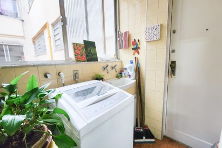 Apartamento à venda com 90m², 3 quartos e 1 vaga Apartamento à venda com 90m², 3 quartos e 1 vagaÁrea de Serviço