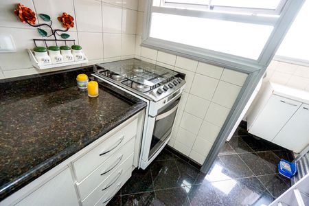 Apartamento à venda com 57m², 2 quartos e 1 vagaCozinha