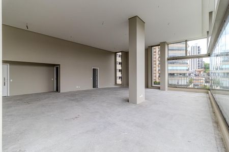 Apartamento à venda com 388m², 4 quartos e 6 vagas Apartamento à venda com 388m², 4 quartos e 6 vagasSala
