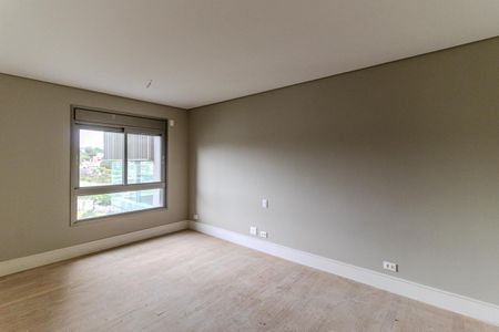 Apartamento à venda com 388m², 4 quartos e 6 vagas Apartamento à venda com 388m², 4 quartos e 6 vagasSuíte 2