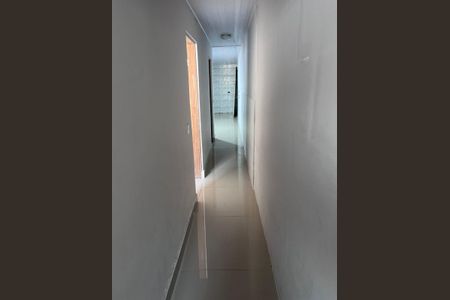 Corredor de casa para alugar com 2 quartos, 50m² em Jardim Filhos da Terra, São Paulo
