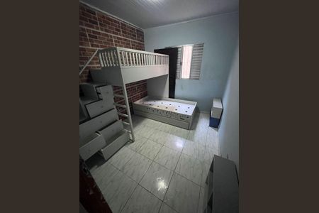 Quarto 2 de casa para alugar com 2 quartos, 50m² em Jardim Filhos da Terra, São Paulo