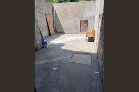 Área Externa de casa para alugar com 2 quartos, 50m² em Jardim Filhos da Terra, São Paulo