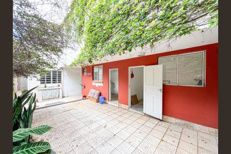 Casa à venda com 180m², 4 quartos e 2 vagasÁrea Externa
