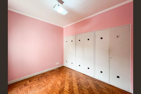 Casa à venda com 180m², 4 quartos e 2 vagasQuarto 3