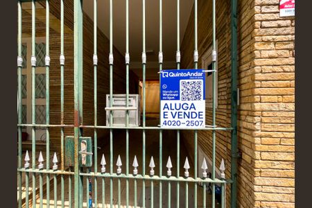 Casa à venda com 180m², 4 quartos e 2 vagasPlaca