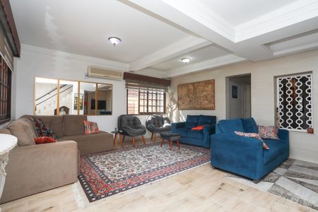 Sala de casa à venda com 4 quartos, 290m² em Jardim Carvalho, Porto Alegre