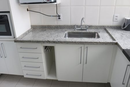 Apartamento para alugar com 117m², 3 quartos e 2 vagasCozinha