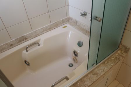 Apartamento para alugar com 117m², 3 quartos e 2 vagasBanheiro da Suíte 1