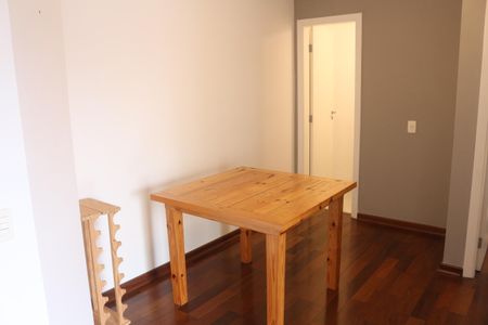 Apartamento para alugar com 117m², 3 quartos e 2 vagasSala