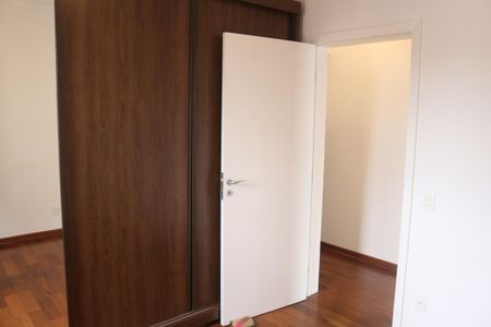 Apartamento para alugar com 117m², 3 quartos e 2 vagasQuarto 1