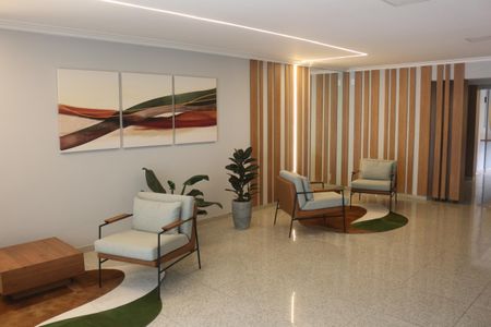 Apartamento para alugar com 117m², 3 quartos e 2 vagasHall social