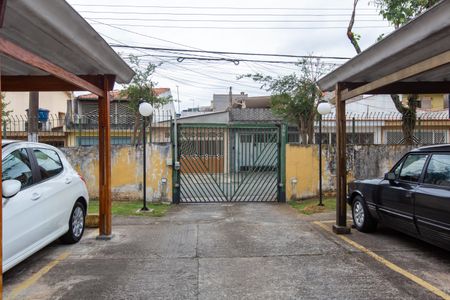Apartamento à venda com 48m², 2 quartos e 1 vaga Apartamento à venda com 48m², 2 quartos e 1 vagaEntrada - Garagem