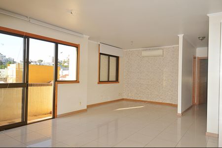 Sala de apartamento à venda com 3 quartos, 90m² em Passo D’areia, Porto Alegre