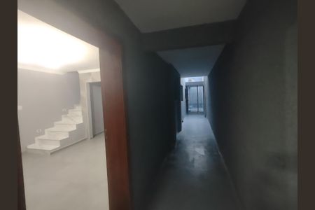 Casa para alugar com 358m², 4 quartos e 1 vaga Casa para alugar com 358m², 4 quartos e 1 vagaHall de Entrada