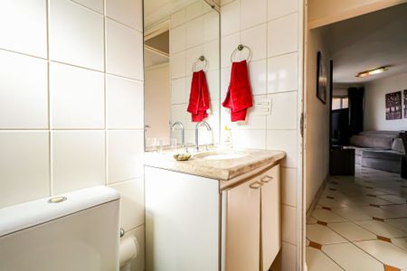 Apartamento à venda com 86m², 3 quartos e 3 vagasBanheiro social