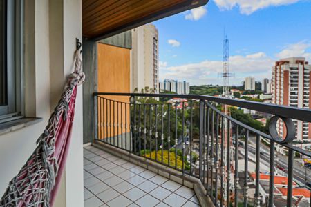 Apartamento à venda com 86m², 3 quartos e 3 vagasVaranda