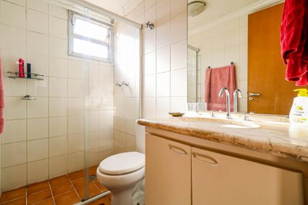 Apartamento à venda com 86m², 3 quartos e 3 vagasBanheiro social