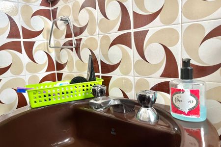 Casa à venda com 120m², 3 quartos e 2 vagas Casa à venda com 120m², 3 quartos e 2 vagasBanheiro