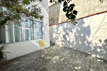 Casa à venda com 120m², 3 quartos e 2 vagas Casa à venda com 120m², 3 quartos e 2 vagasGaragem