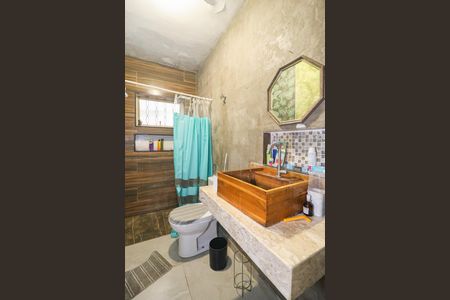 Casa à venda com 150m², 3 quartos e 2 vagasBanheiro 2