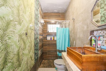 Casa à venda com 150m², 3 quartos e 2 vagasBanheiro 2