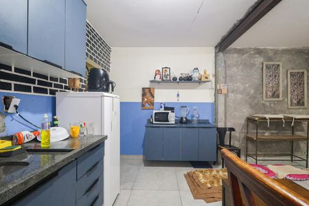Casa à venda com 150m², 3 quartos e 2 vagasCozinha