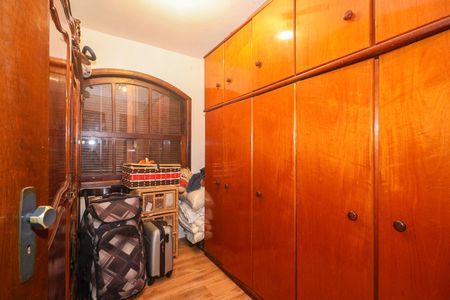 Casa à venda com 150m², 3 quartos e 2 vagasQuarto 1